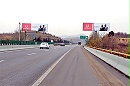 张家口路段京藏高速K129+800公里高速广告单立柱广告牌