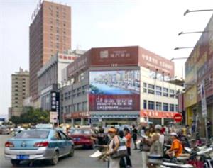 张家口市中心三面翻广告位价格很优惠