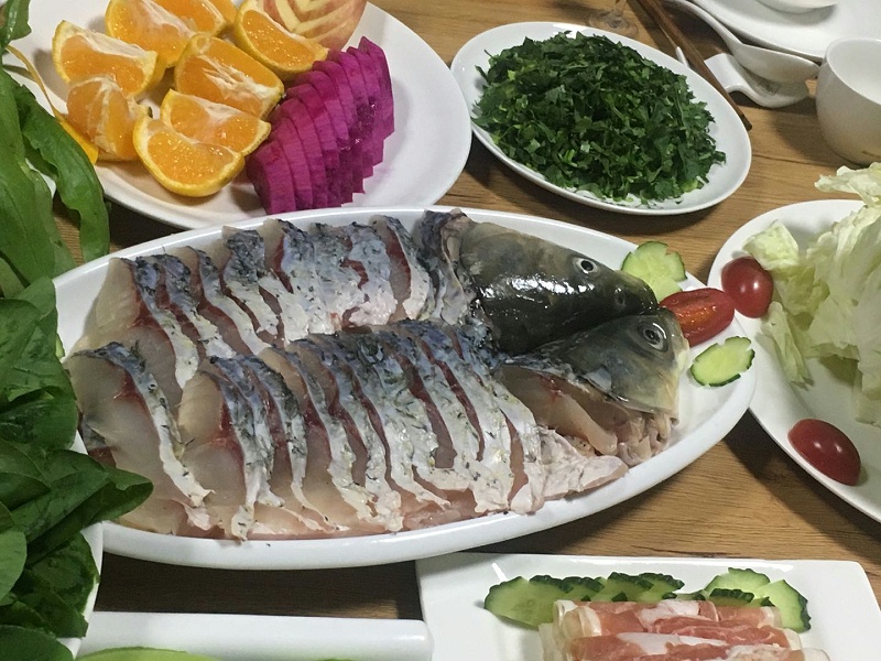 手切生鱼片